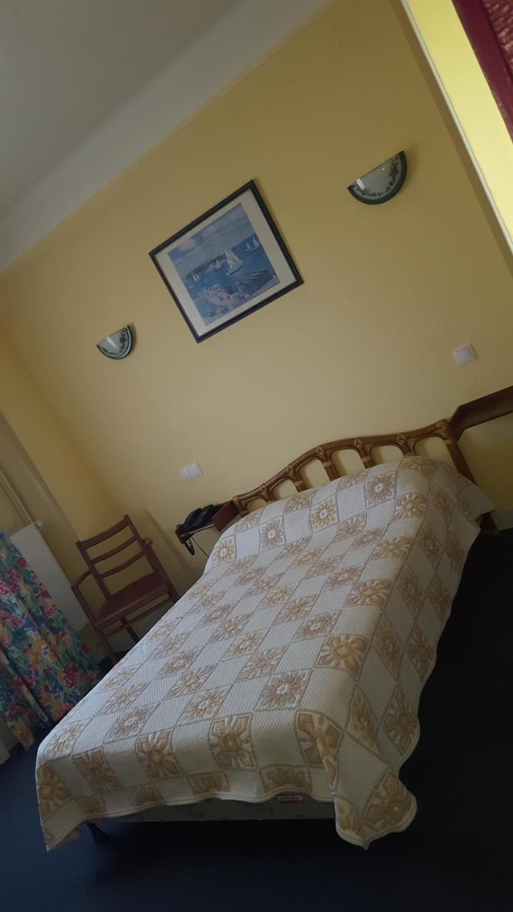 رانس Hotel De La Cloche Sp المظهر الخارجي الصورة